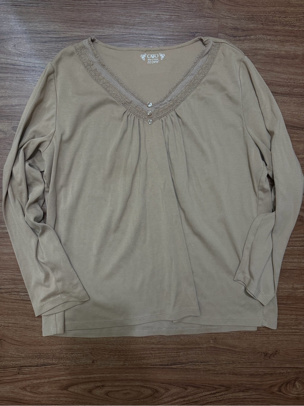 Cato Women's Long Sleeve V-Neck Lace Trim Top in Taupe